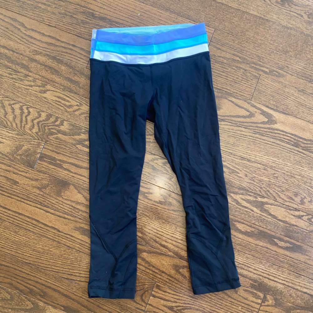 Lululemon tights 3/4 length
